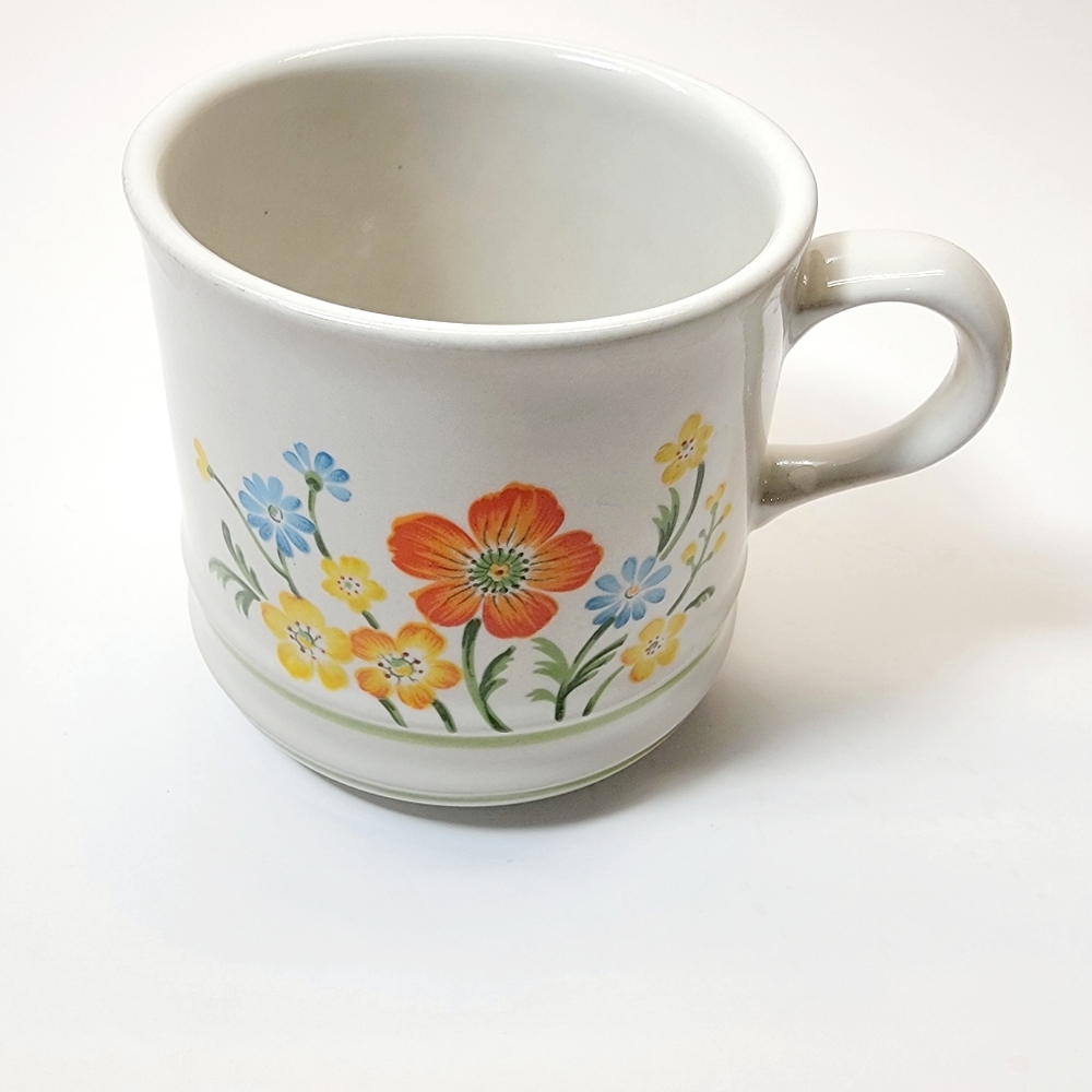 Vintage Mastercraft Stoneware Cup, Flowers, 70's